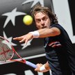 Włoch Paolo Lorenzi w trakcie meczu z Rafaelem Nadalem w II rundzie turnieju ATP World Tour Masters 