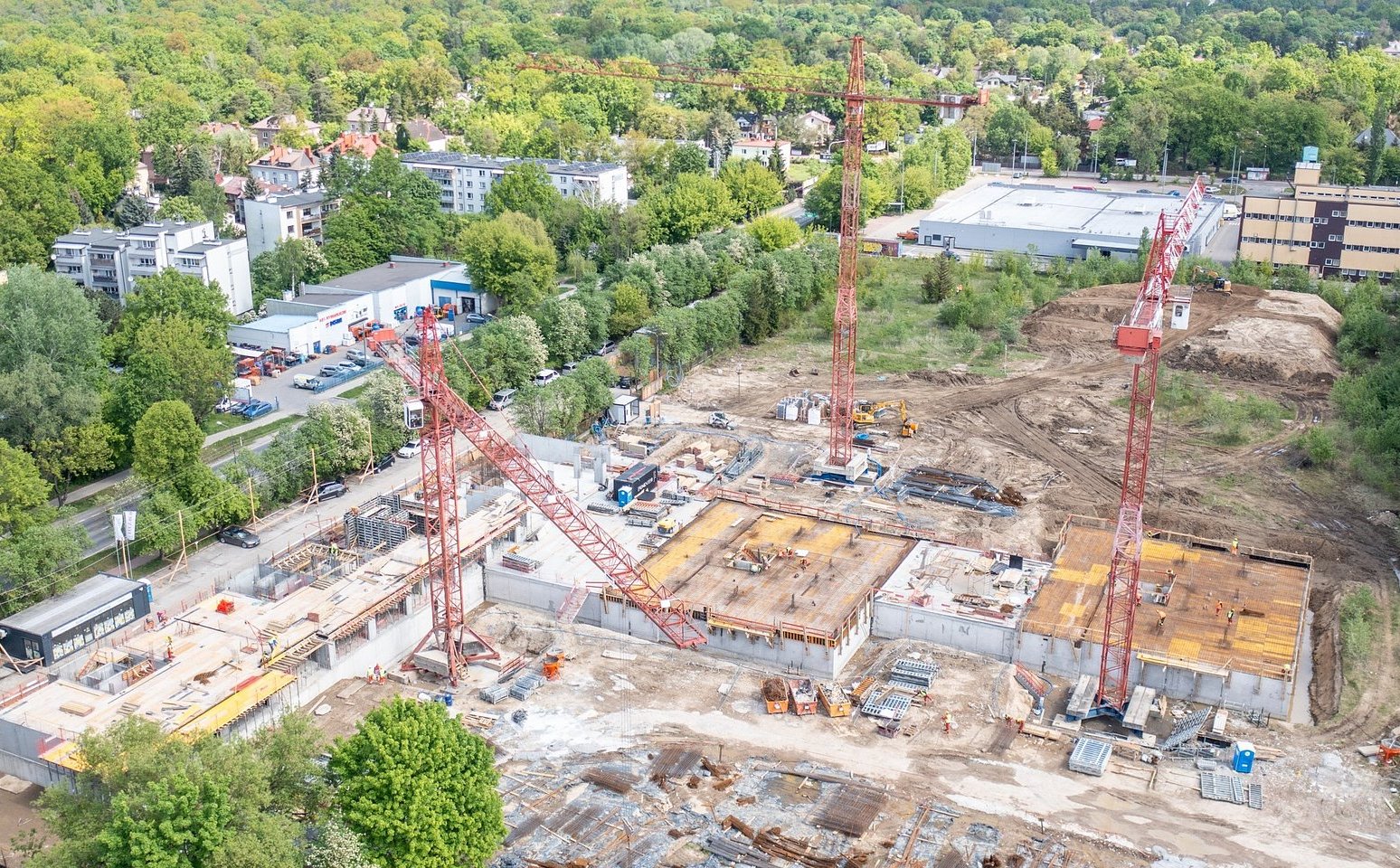 Wielka rewitalizacja terenu po fabryce w Milanówku. Przy Królewskiej powstaną mieszkania