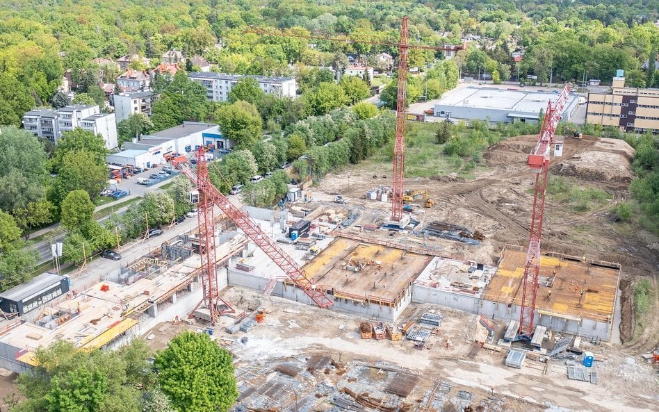 Pierwszy etap osiedla Milanówek Zdrój ma być gotowy w 2026 roku. Deweloper rewitalizuje teren po fab