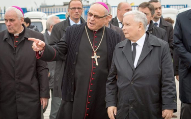 Politycy nie unikają spotkań z hierarchami kościelnymi. Na zdjęciu bp. Wiesław Mering i Jarosław Kac