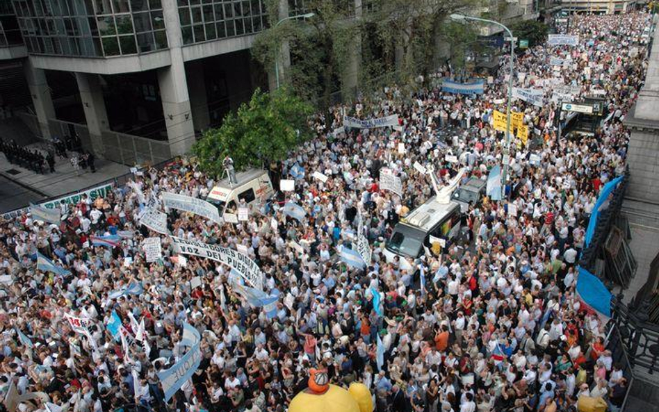 Buenos Aires. Demonstracja przeciwników nacjonalizacji