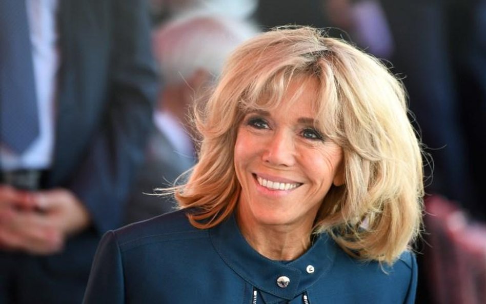 Brigitte Macron jest niemal tak aktywna, jak jej mąż