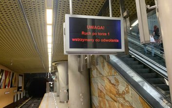 Pasażerowie muszą liczyć się z utrudnieniami. Funkcjonuje komunikacja zastępcza