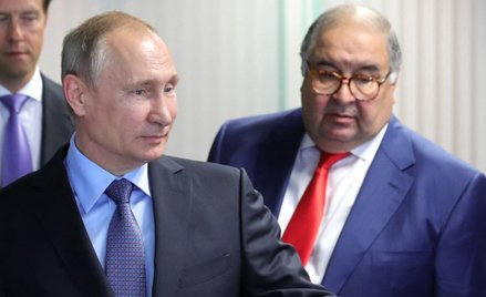 Władimir Putin i Aliszer Usmanow w jednej z fabryk należących do koncernu oligarchy Metalloinvest