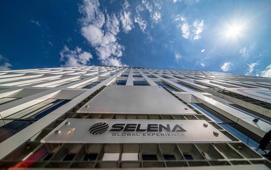 Selena FM inwestuje na Węgrzech