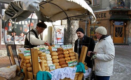 Stolikowi handlarze stracą towar