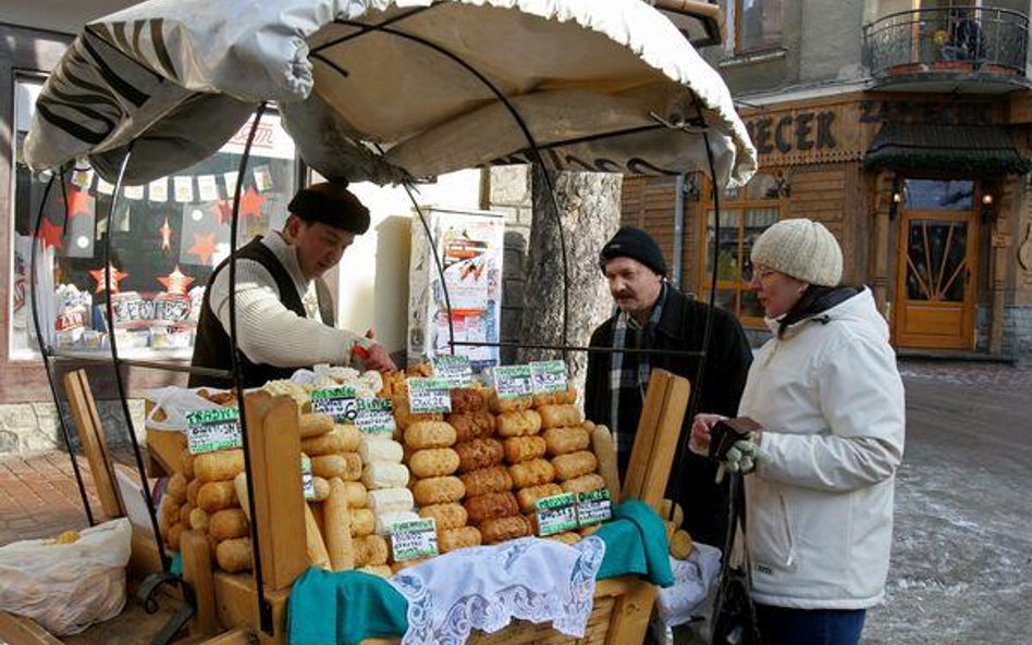 Stolikowi handlarze stracą towar