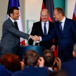 Prezydent Francji Emmanuel Macron, kanclerz Niemiec Olaf Scholz i premier RP Donald Tusk na szczycie