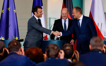 Prezydent Francji Emmanuel Macron, kanclerz Niemiec Olaf Scholz i premier RP Donald Tusk na szczycie