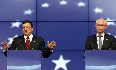Szefowie Komisji Europejskiej José Manuel Barroso i Rady Europejskiej Herman Van Rompuy optymizmem n