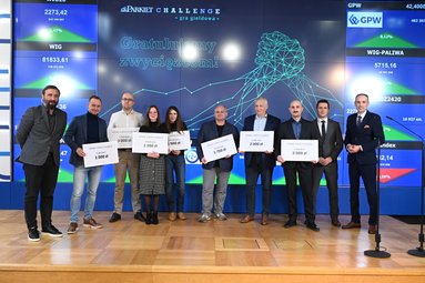 Do finału gry giełdowej „Parkietu” przeszło dziesięcioro najlepszych uczestników z pierwszego, kilku