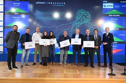 Do finału gry giełdowej „Parkietu” przeszło dziesięcioro najlepszych uczestników z pierwszego, kilku