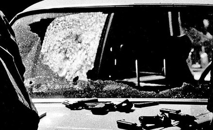 Pobojowisko po porwaniu Hansa-Martina Schleyera przez terrorystów RAF w 1977 r.