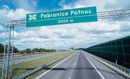 Na razie fragment S14 pełni rolę obwodnicy Pabianic.