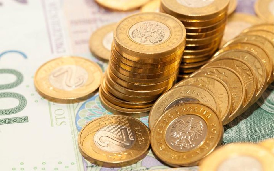 Opodatkowanie darowizny zależy między innymi od stopnia pokrewieństwa z darczyńcą