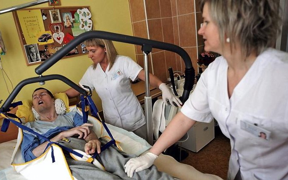 Rehabilitacja osób w stanie zaburzonej świadomości – hospicjum w Toruniu