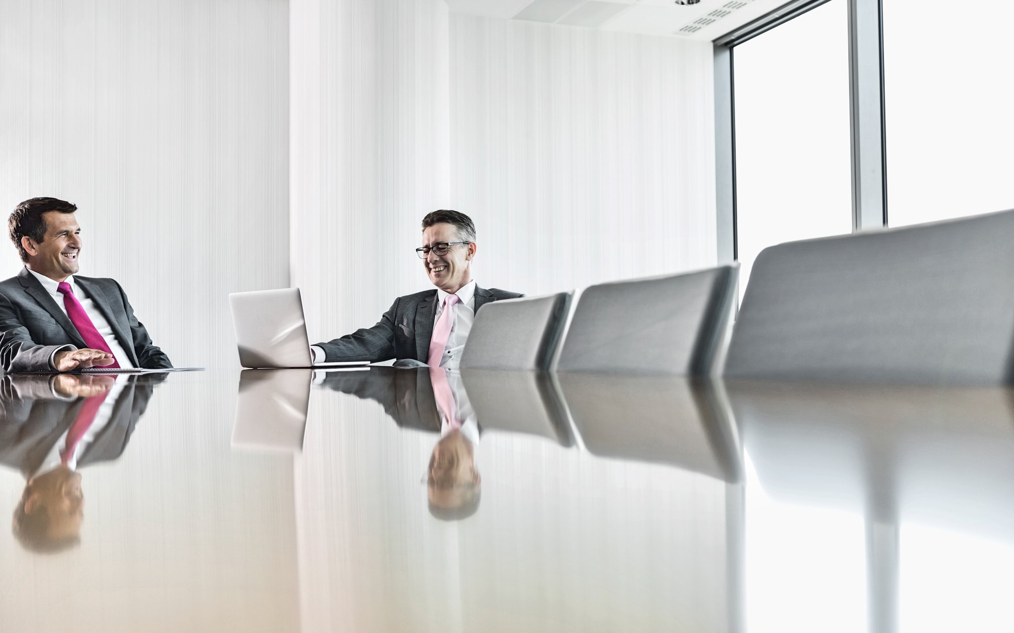 Od kiedy uchwała walnego zgromadzenia sprzeczna z ustawą jest bezwzględnie nieważna?