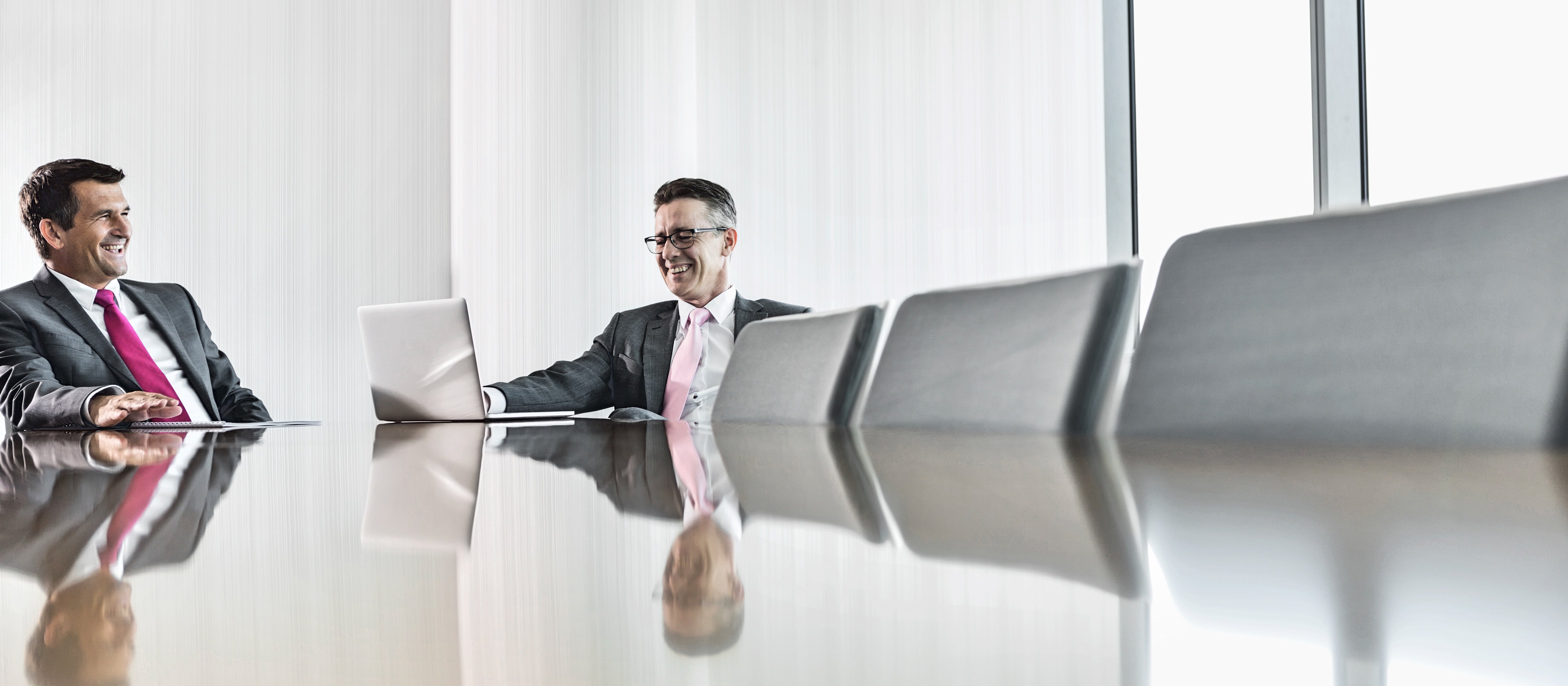 Obowiązek objęcia wspólnika ubezpieczeniem zdrowotnym – wyrok NSA