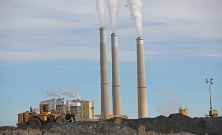 Chiny budują elektrownie węglowe o mocy wszystkich w UE