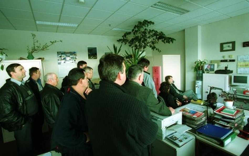 Poinformuj załogę o konsekwencjach sprzedaży przedsiębiorstwa