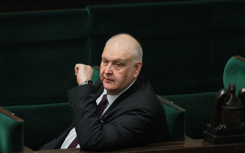 Prezes Trybunału Konstytucyjnego Bogdan Święczkowski na sali obrad Sejmu