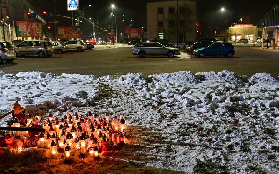 Śmierć nastolatki z Andrychowa poruszyła opinię społeczną.