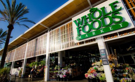 Amazon przejmuje sieć spożywczą Whole Foods Market
