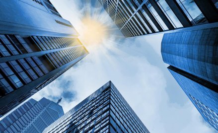 Dentons doradza Cavatina Holding przy sprzedaży dwóch kluczowych obiektów biurowych