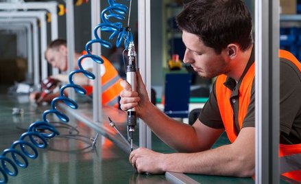 BHP: Zagrożenia na stanowisku pracy trzeba dokładnie opisać