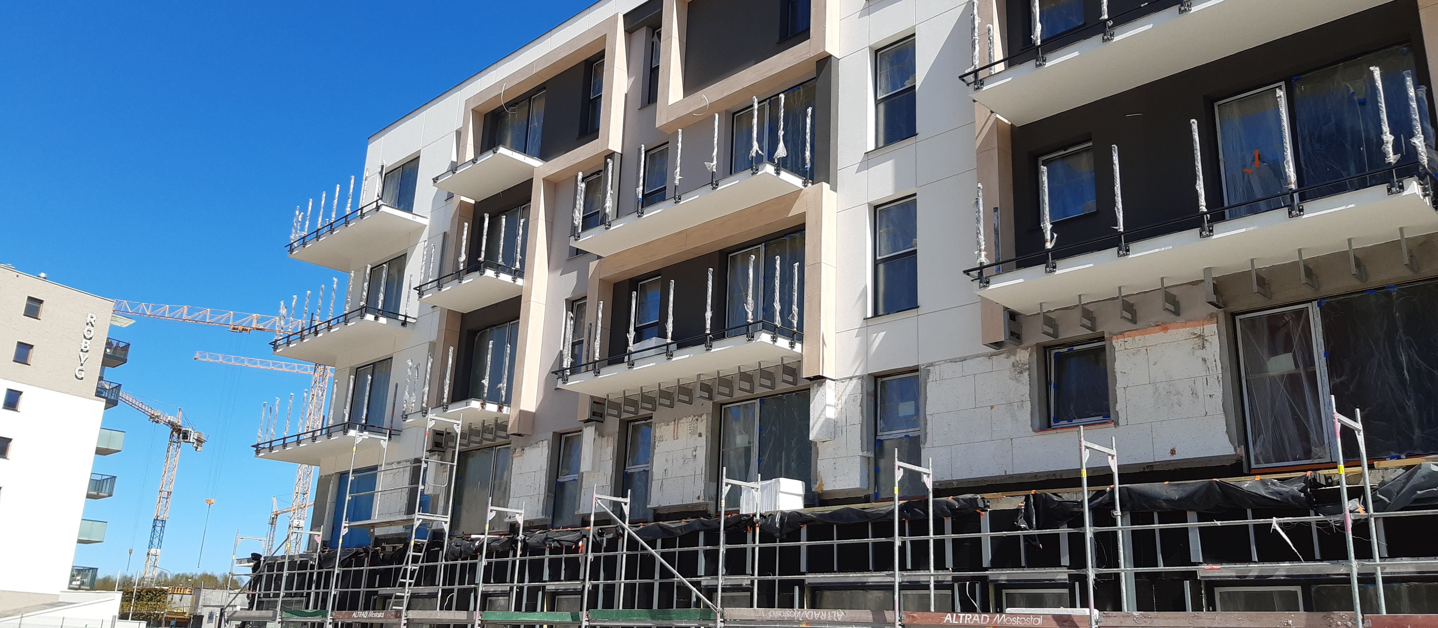 Okienko się zamyka? Analitycy o czynnikach, które nie dadzą spaść cenom mieszkań