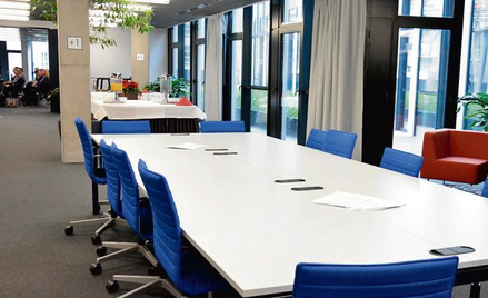 Z przestrzeni coworkingowej w Poznaniu, którą tworzy już 20 różnych inicjatyw, korzystają m.in. stud