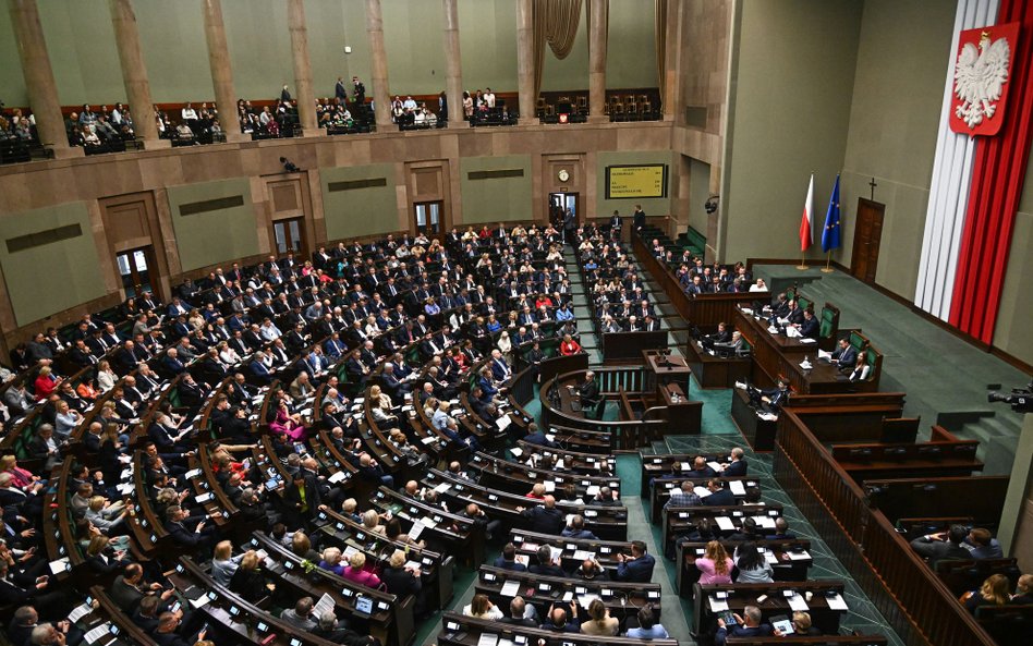 Coraz bliżej nowej definicji gwałtu. Poprawione przepisy znowu w Sejmie