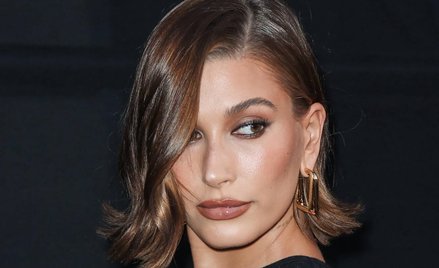 O Hailey Bieber można już powiedzieć, że jest wierną fanką ubrań projektowanych przez Polkę Magdę Bu