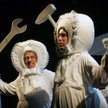 2.11.2009, Warszawa. Próba spektaklu "Wszystko lata co ma skrzydła" w Teatrze Lalek Guliwer