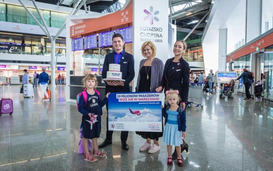 Wizz Air: 20 milionów pasażerów w Warszawie w 15 lat