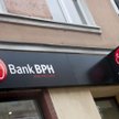 Kolejny bank rezygnuje z udzielania kredytów walutowych