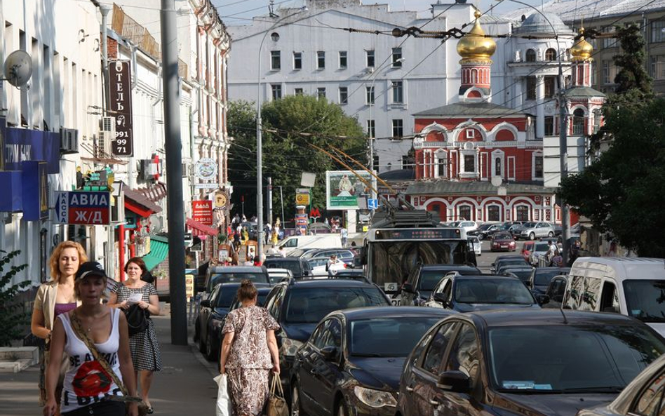 Jedna trzecia Rosjan chce kobiety-prezydenta