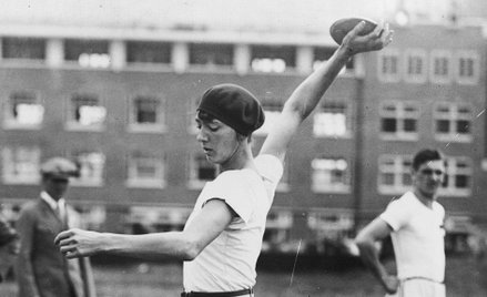 Halina Konopacka – przed wojną gwiazda stadionów i salonów