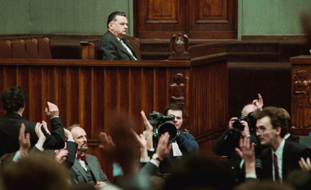 Jan Olszewski w Sejmie w dniu powołania jego rządu, 23 grudnia 1991 r. Pięć miesięcy później Janusz 