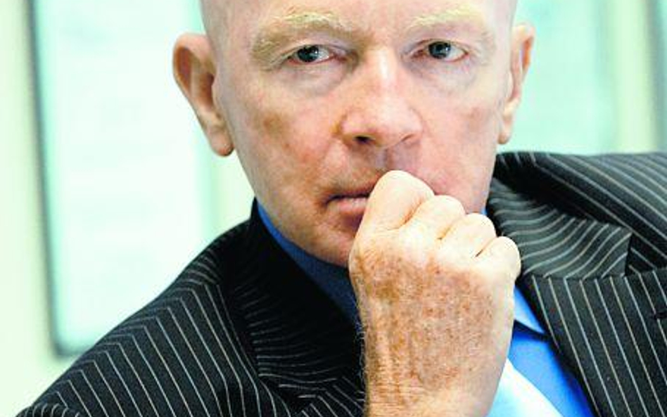 Mark Mobius i Warren Buffett bywali już w lepszych nastrojach inwestycyjnych.