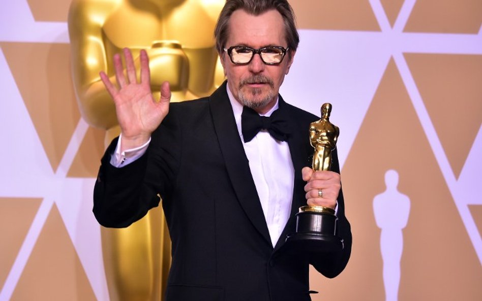 Gary Oldman