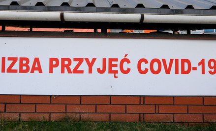 Koronawirus w Polsce. Liczba pacjentów z COVID-19 najwyższa od miesiąca