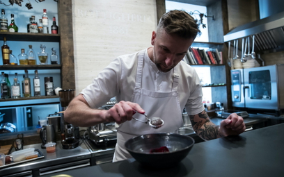Szefem kuchni krakowskiej restauracji „Bottiglieria 1881” jest Przemysław Klima.