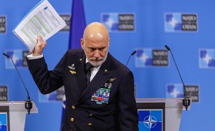 NATO ma gotowe „cztery tysiące stron” planów wojskowych do ochrony wschodniej flanki – mówił adm. Gi