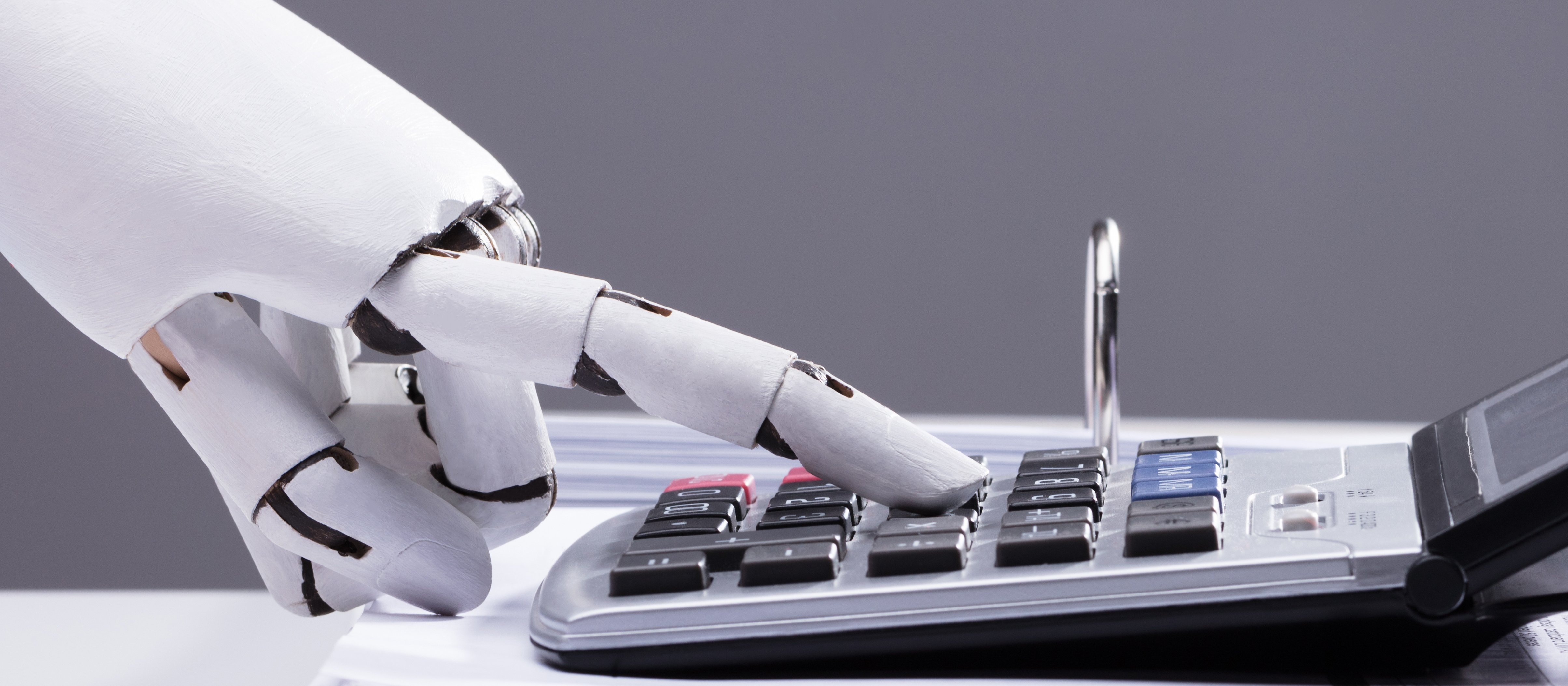 Przyszłość AI. Czy nadciąga zmierzch białych kołnierzyków?