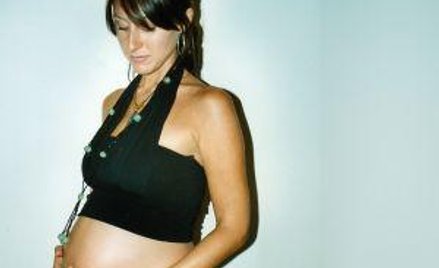 Podczas rekonwalescencji przyszła matka nie pozostaje bez pieniędzy