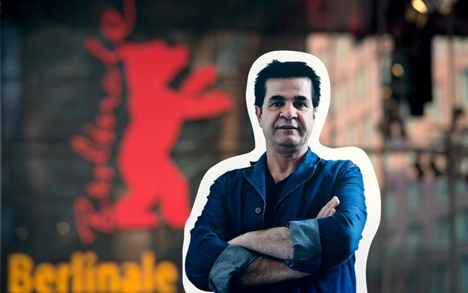 Reżyser ?Jafar Panahi nie może opuszczać Iranu, w Berlinie obecny jest na posterach; AFP / JOHANNES 