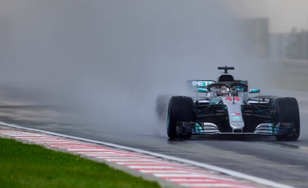 GP Węgier: deszcz rozdawał karty na Hungaroringu, pole position dla Lewisa Hamiltona