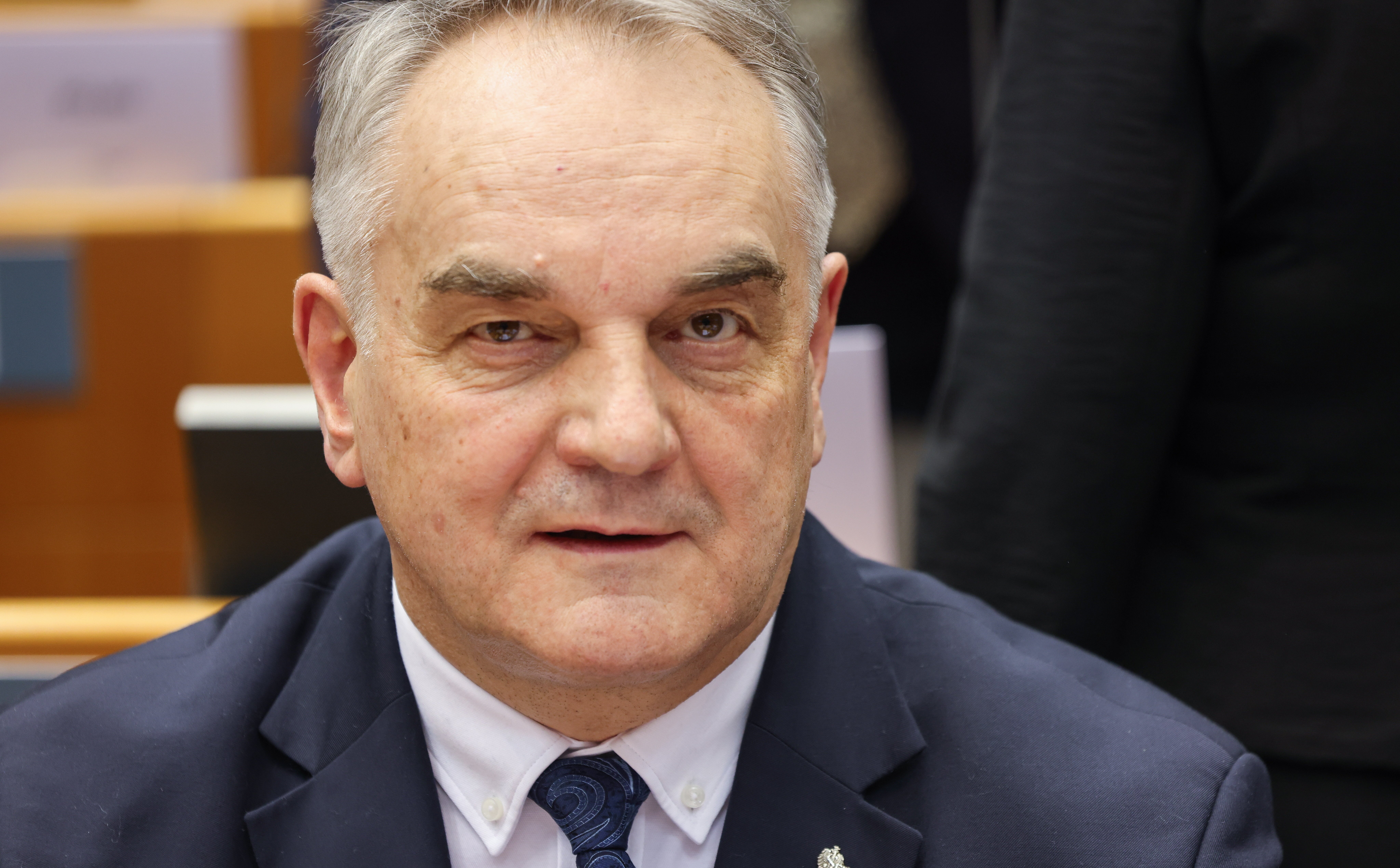 Smerf Strażak: Dojdzie do obniżek cen energii o 20-30 proc. Koalicja ma swoje 500+