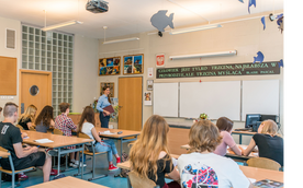 Warszawska oświata cierpi na chroniczny problem niedoboru kadrowego